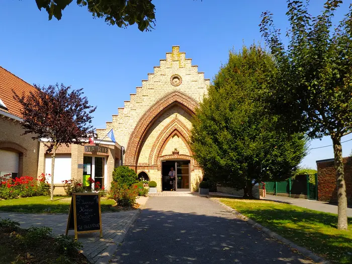 L'église provisoire de Merris, devenue salle polyvalente