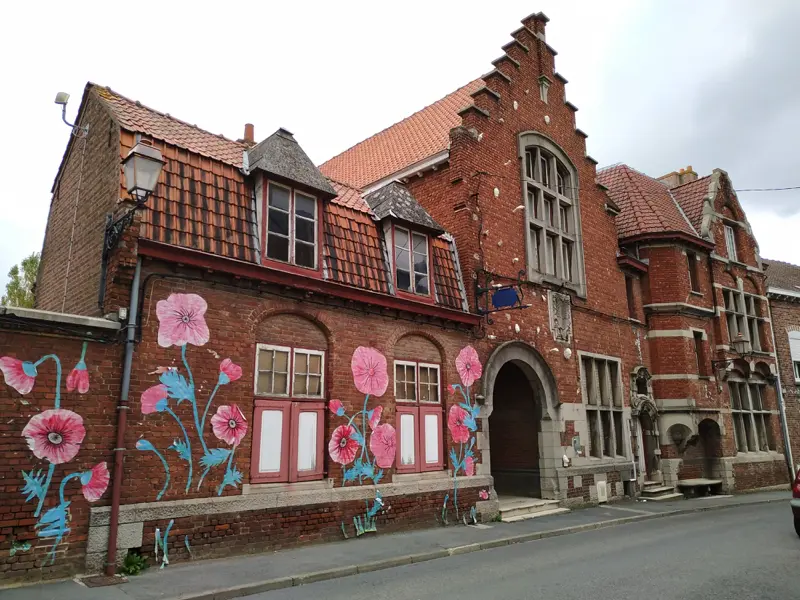 arrière du musée Benoit de Puyd à Bailleul