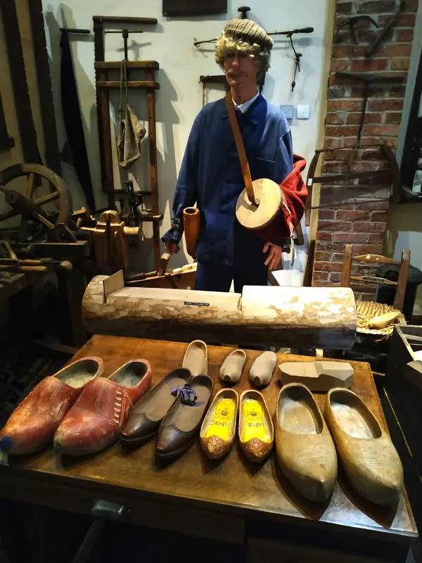le sabotier du musée