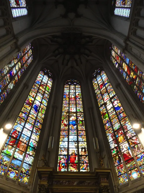 Les sublimes vitraux de l'église Saint Christophe de Tourcoing