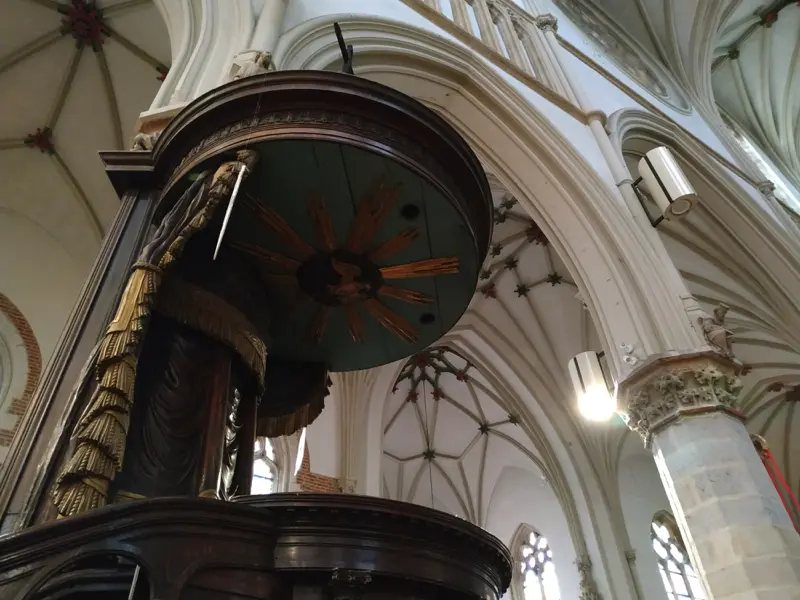 La chaire de l'église Saint Christophe de Tourcoing