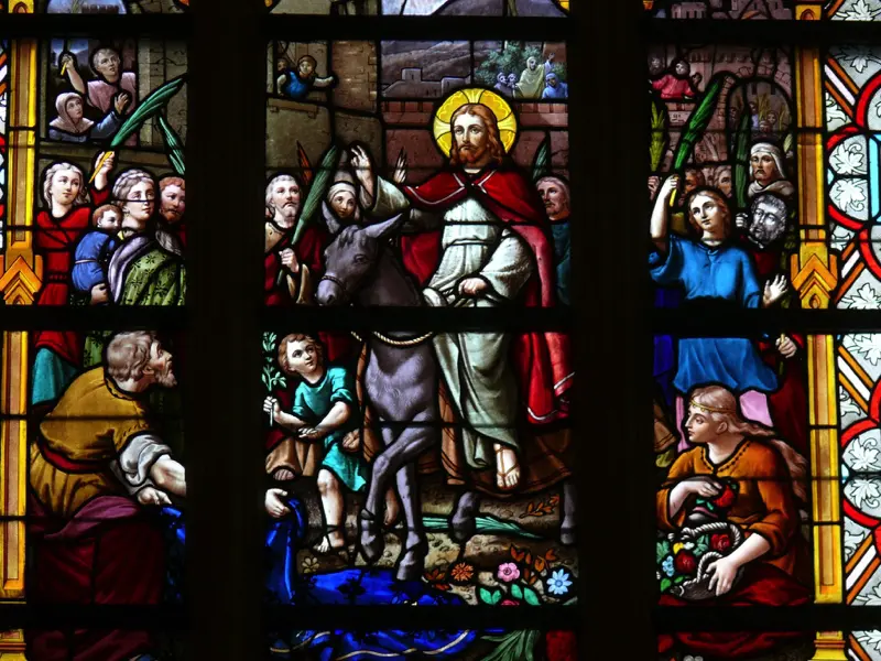 détail d'un des vitraux de l'église Saint Christophe