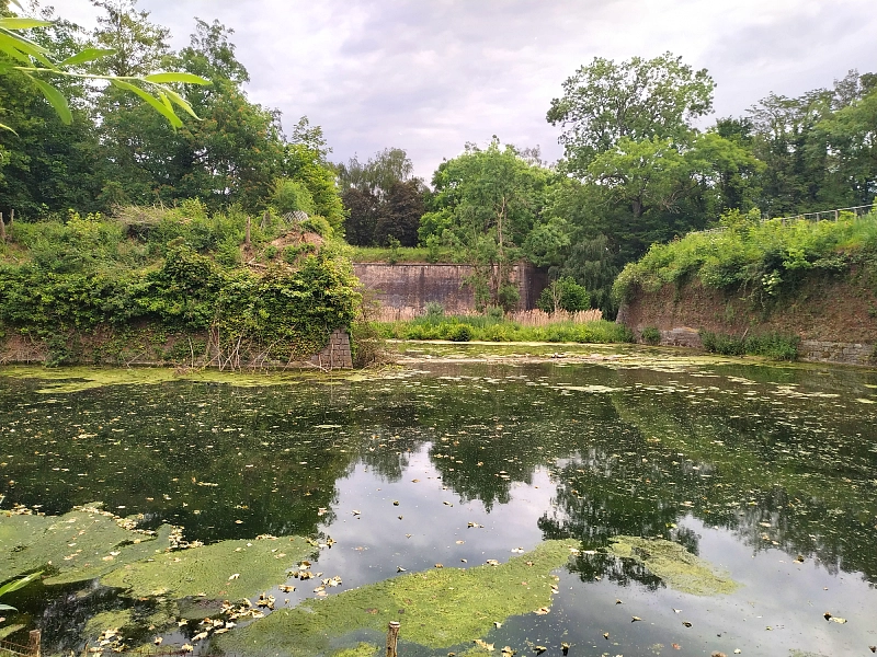 Les remparts, les bastions et les fossés de la citadelle de Lille
