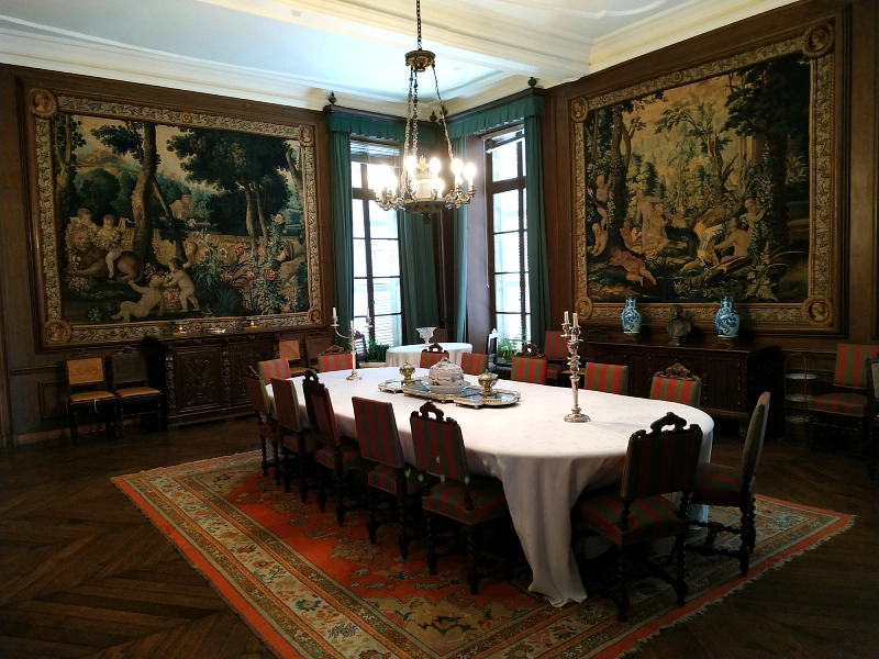 le grand salon du château de Trélon qui servait aux réceptions