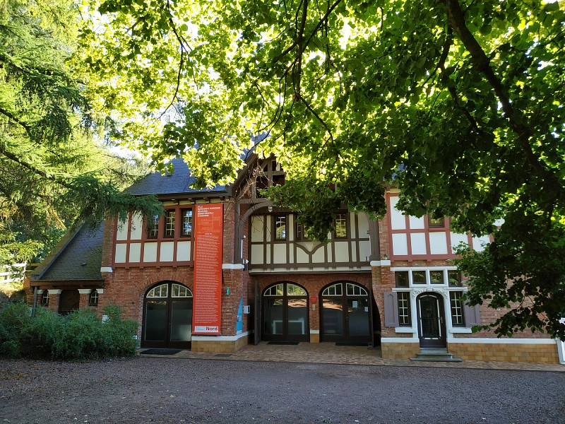 villa Yourcenar, le long du sentier des Jacinthes