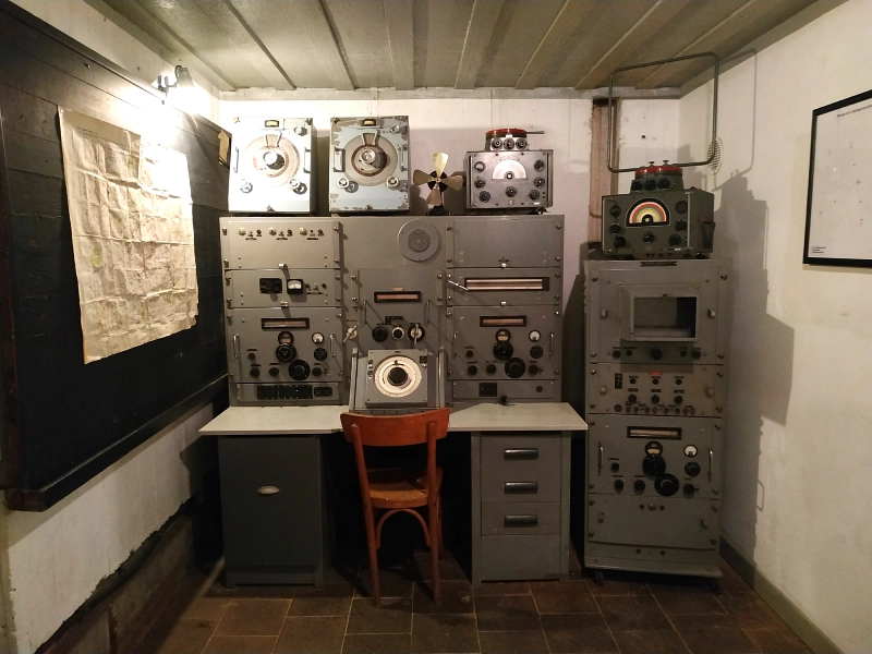 l'équipement radio ultra moderne du musée du 5 juin 1944 à Tourcoing