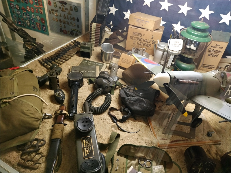 équipement de soldat américain du débarquement dans le musée du 5 juin 1944 à Tourcoing