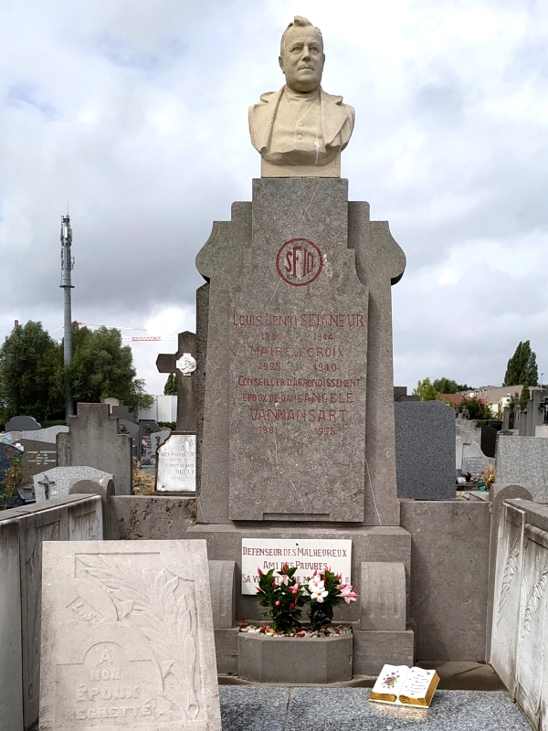 tombe de Louis Seigneur au cimetière de Croix