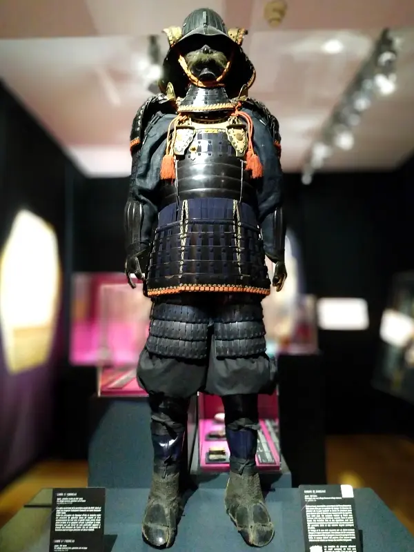 Tenue complète de samourai au musée Antoine Vivenel de Compiègne