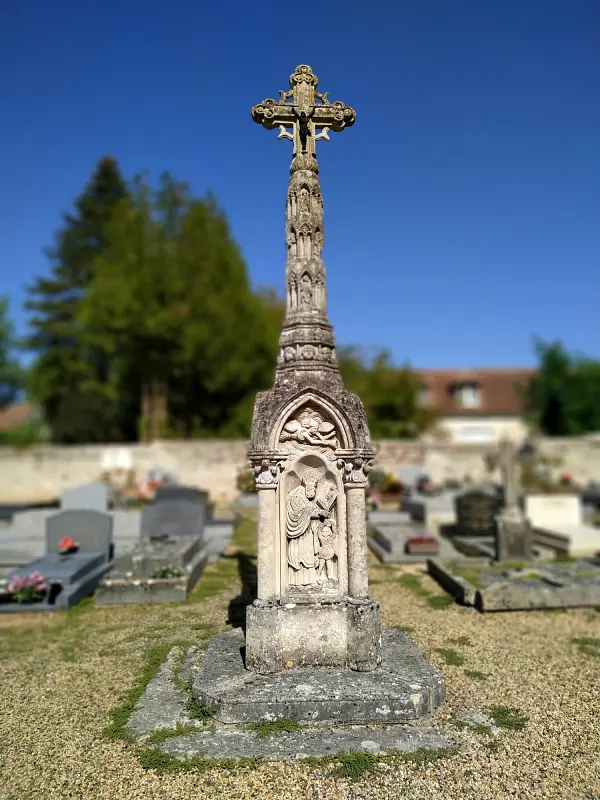 la croix de Saint Jean aux Bois