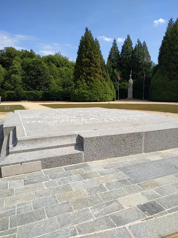 la clairière de l'armistice de Rethondes