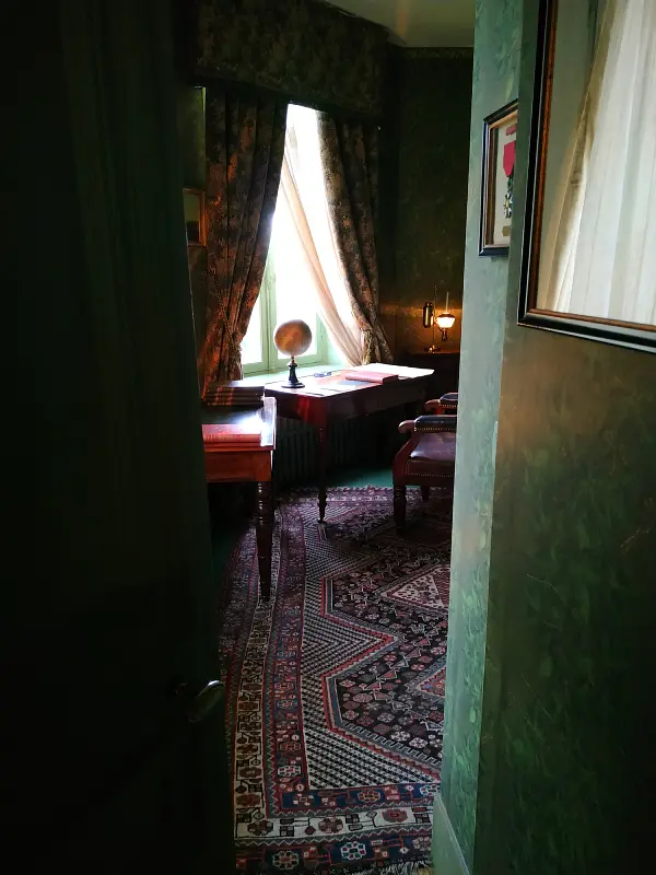 Reconstitution du bureau de Jules Verne