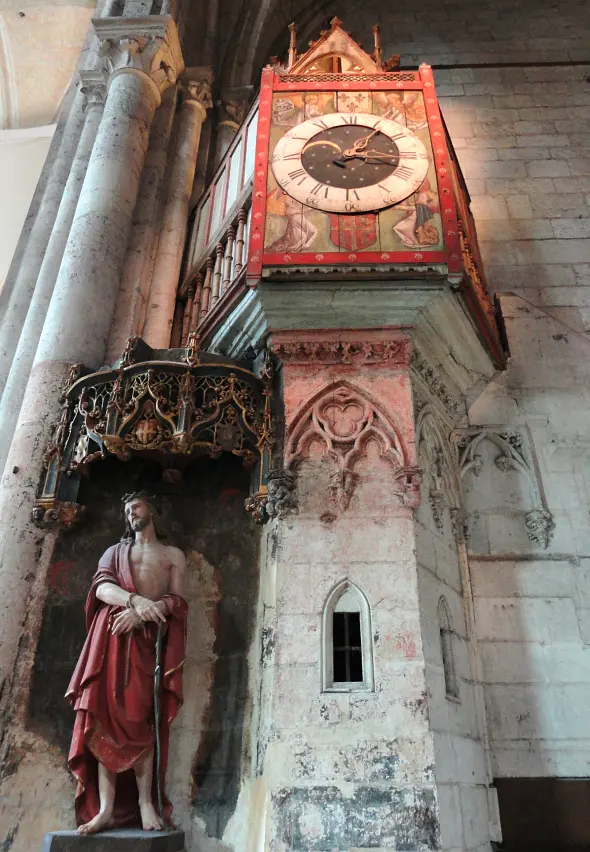 l'horloge à carillons la plus ancienne du monde