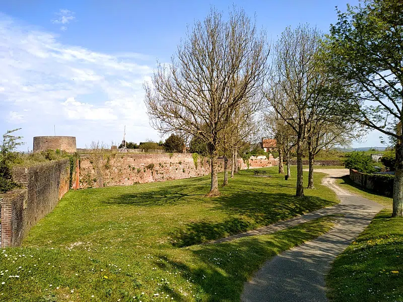 les remparts et la Citadelle de Montreuil-sur-Mer