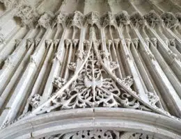chapelle gothique rue