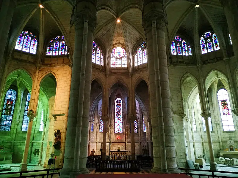 l'abside de la basilique de Saint-Quentin