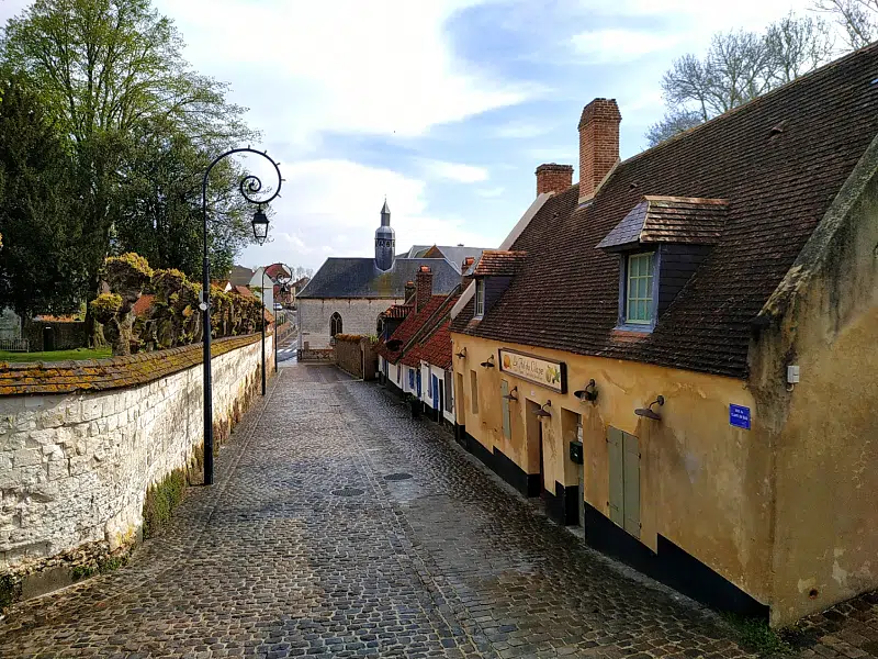 rue du clape en haut à Montreuil-sur-Mer