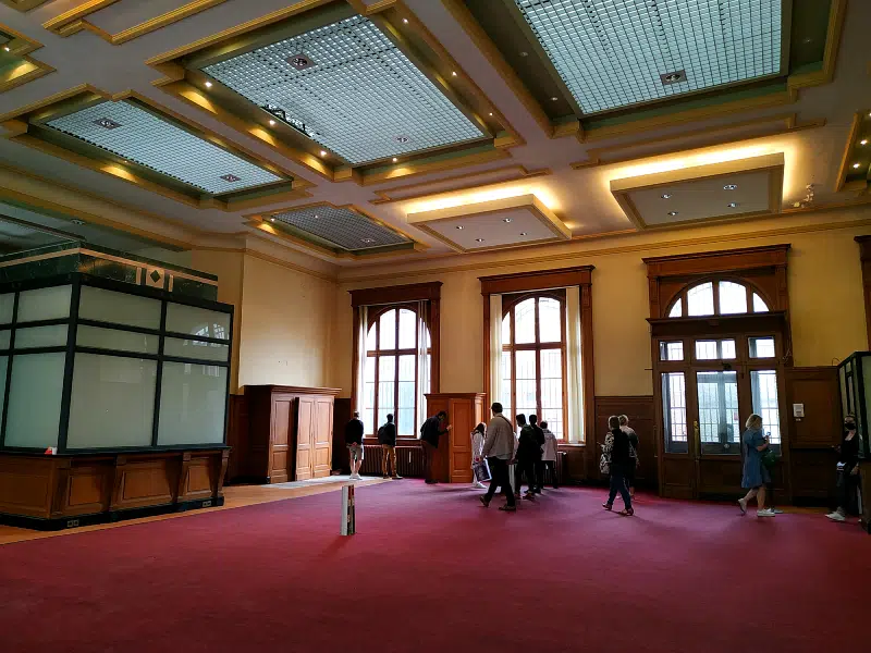 ancienne banque de france roubaix