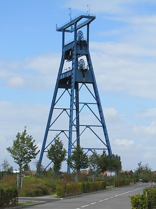 Roost warendin fosse n° 9 des mines de l escarpelle 29