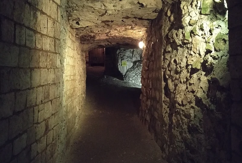 cité souterraine naours