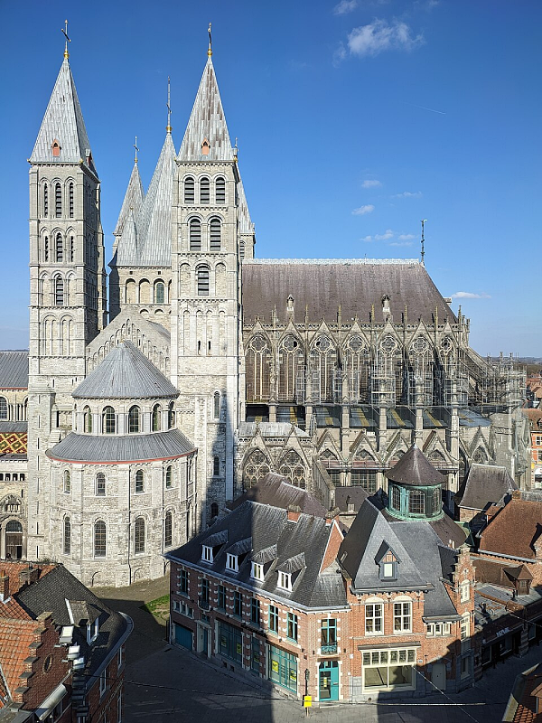 Cathedrale tournai2