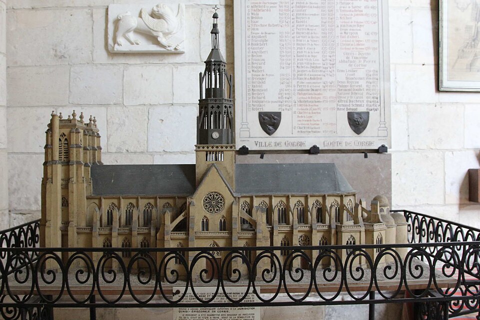 Abbaye de corbie maquette de l abbatiale