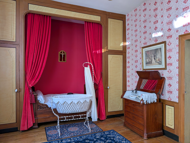 La chambre à coucher de Charles de la maison natale de De Gaulle